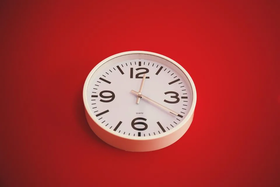Capa do artigo Você pediu 48 horas para mandar o orçamento. Seu concorrente mandou em 20 minutos.